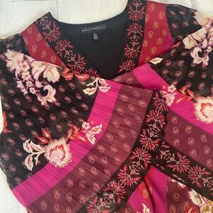 White House Black Market Printed Blouse